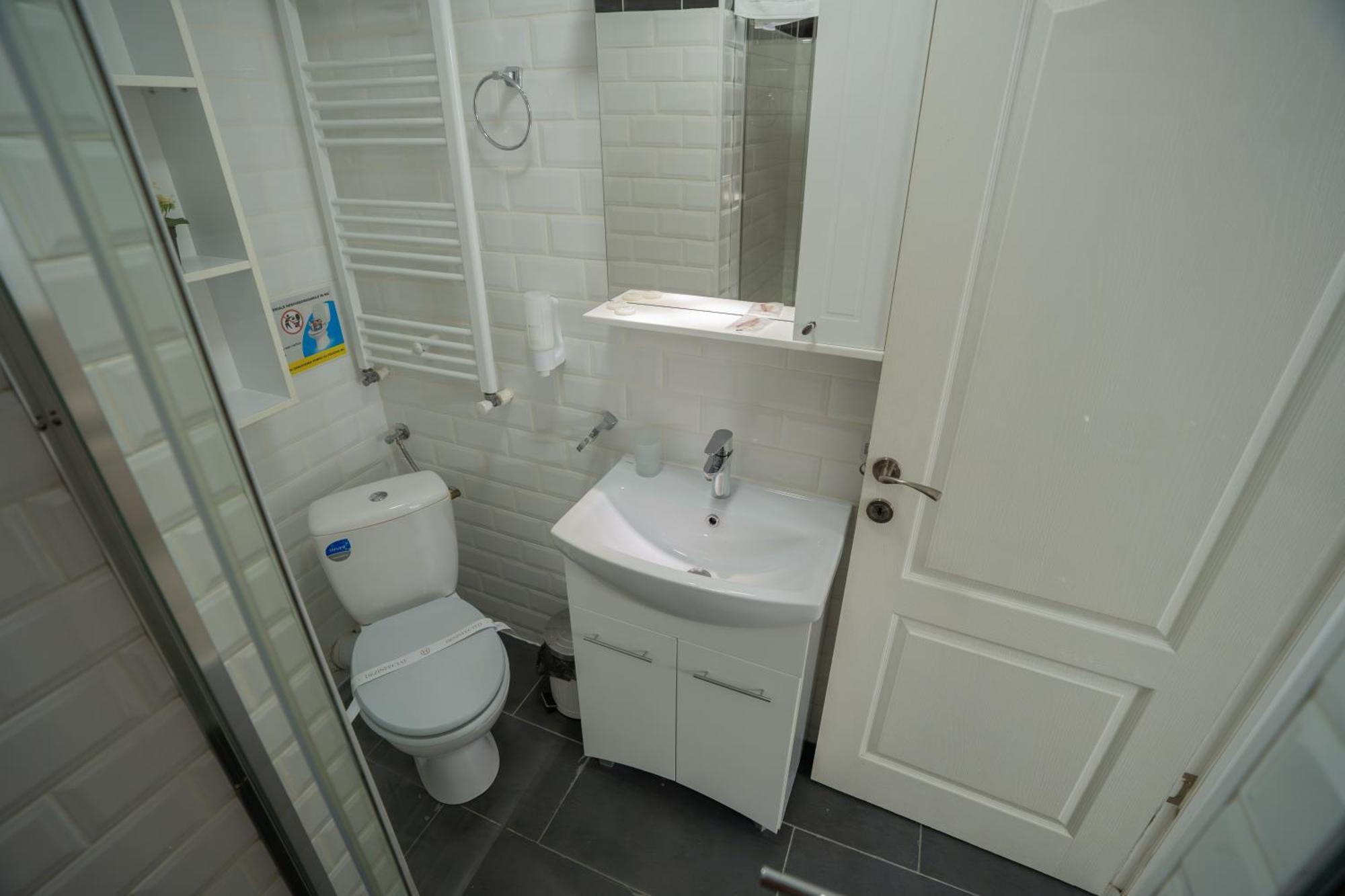 Modern Studio Park Carol Unirii - Lam1 Lejlighed Bukarest Eksteriør billede
